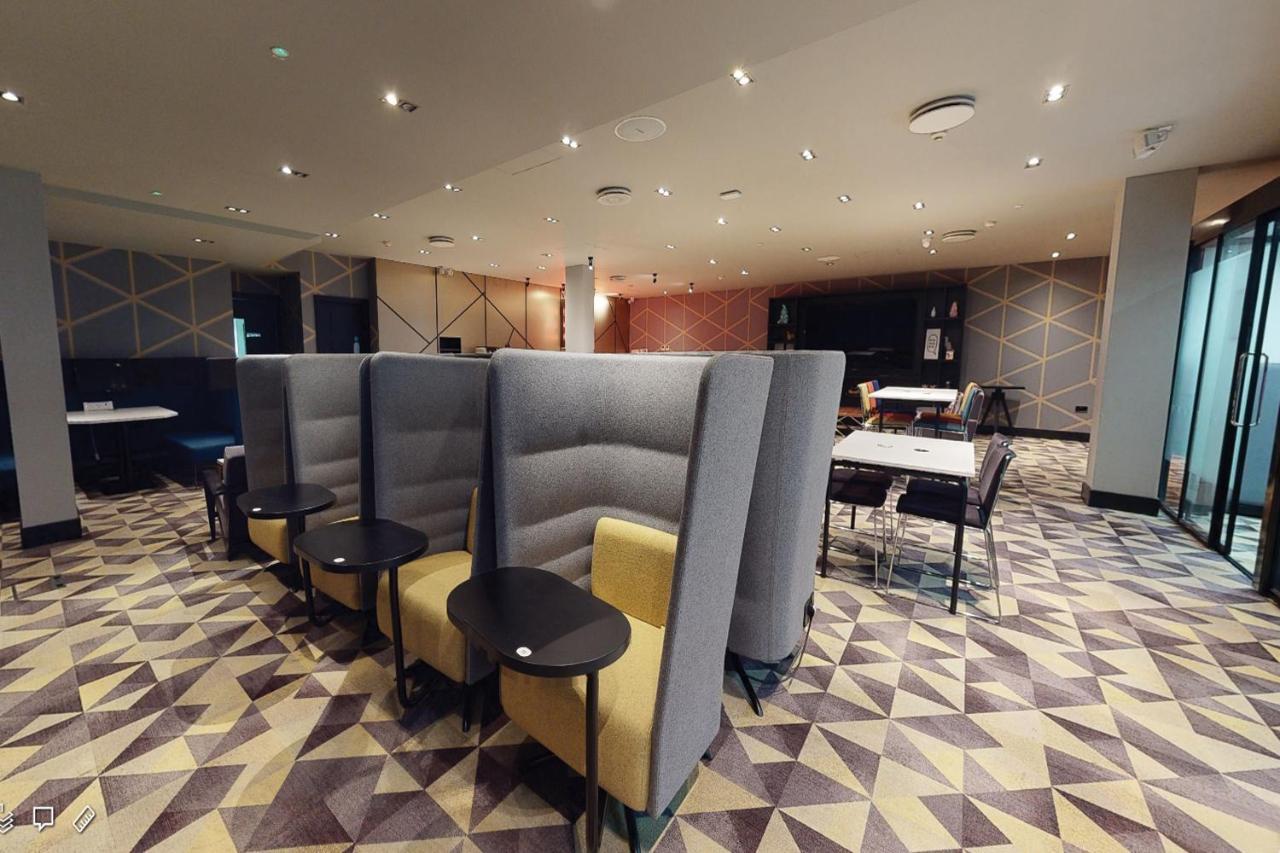 Village Hotel Birmingham Уолсолл Экстерьер фото