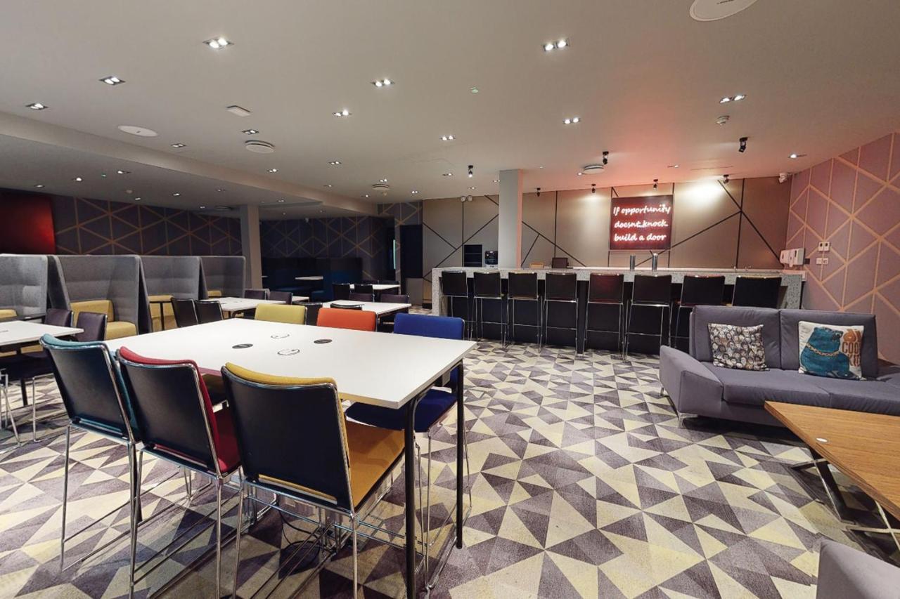 Village Hotel Birmingham Уолсолл Экстерьер фото