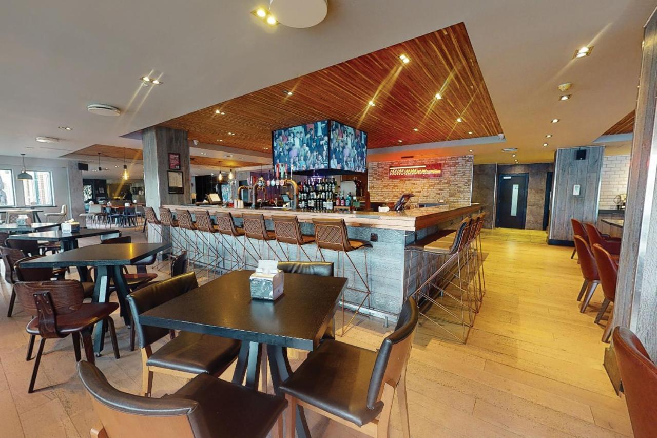 Village Hotel Birmingham Уолсолл Экстерьер фото
