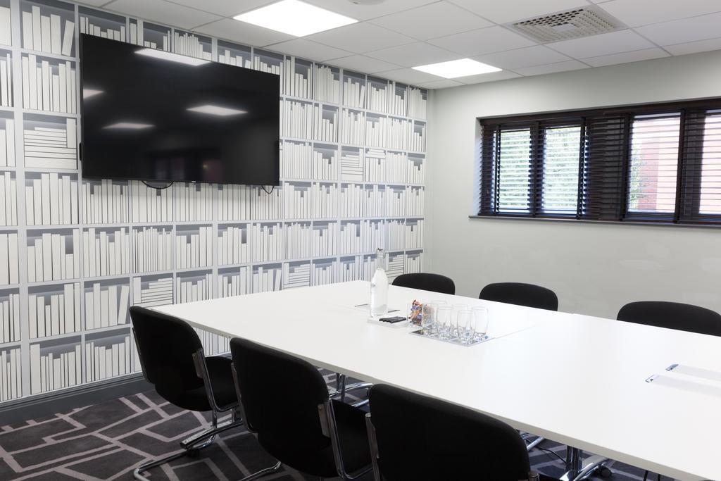 Village Hotel Birmingham Уолсолл Экстерьер фото