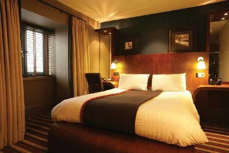 Village Hotel Birmingham Уолсолл Экстерьер фото