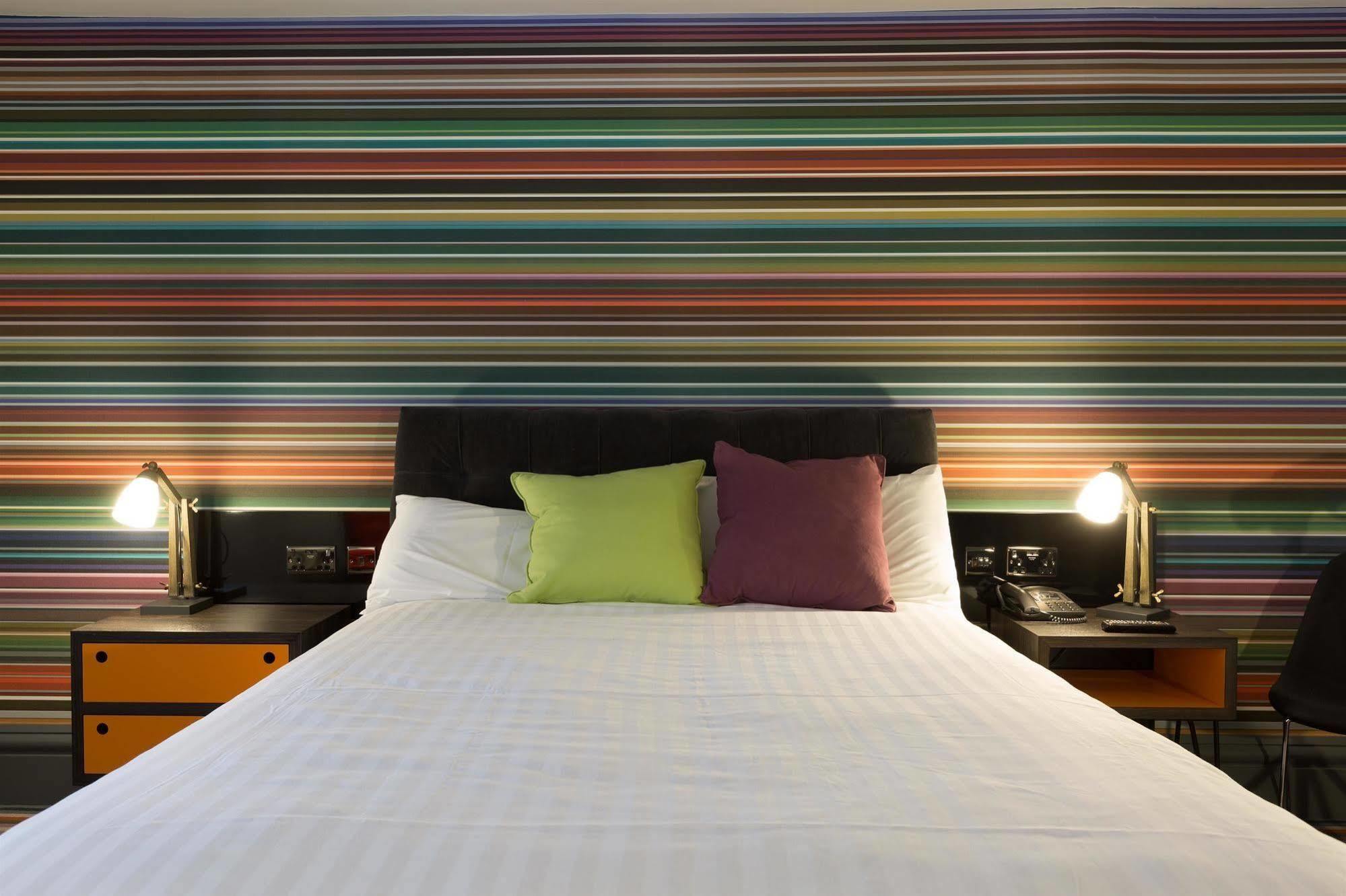 Village Hotel Birmingham Уолсолл Экстерьер фото
