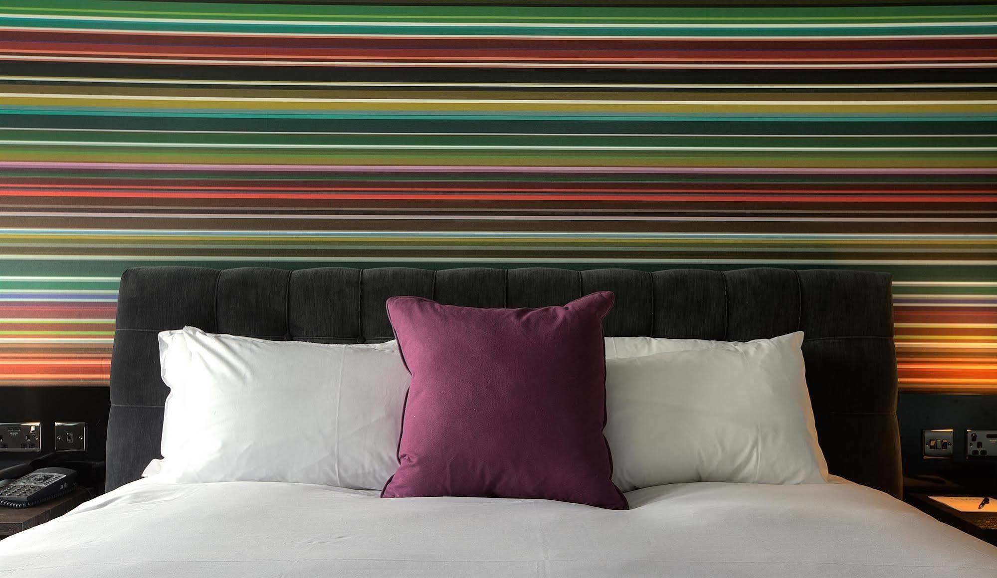 Village Hotel Birmingham Уолсолл Экстерьер фото