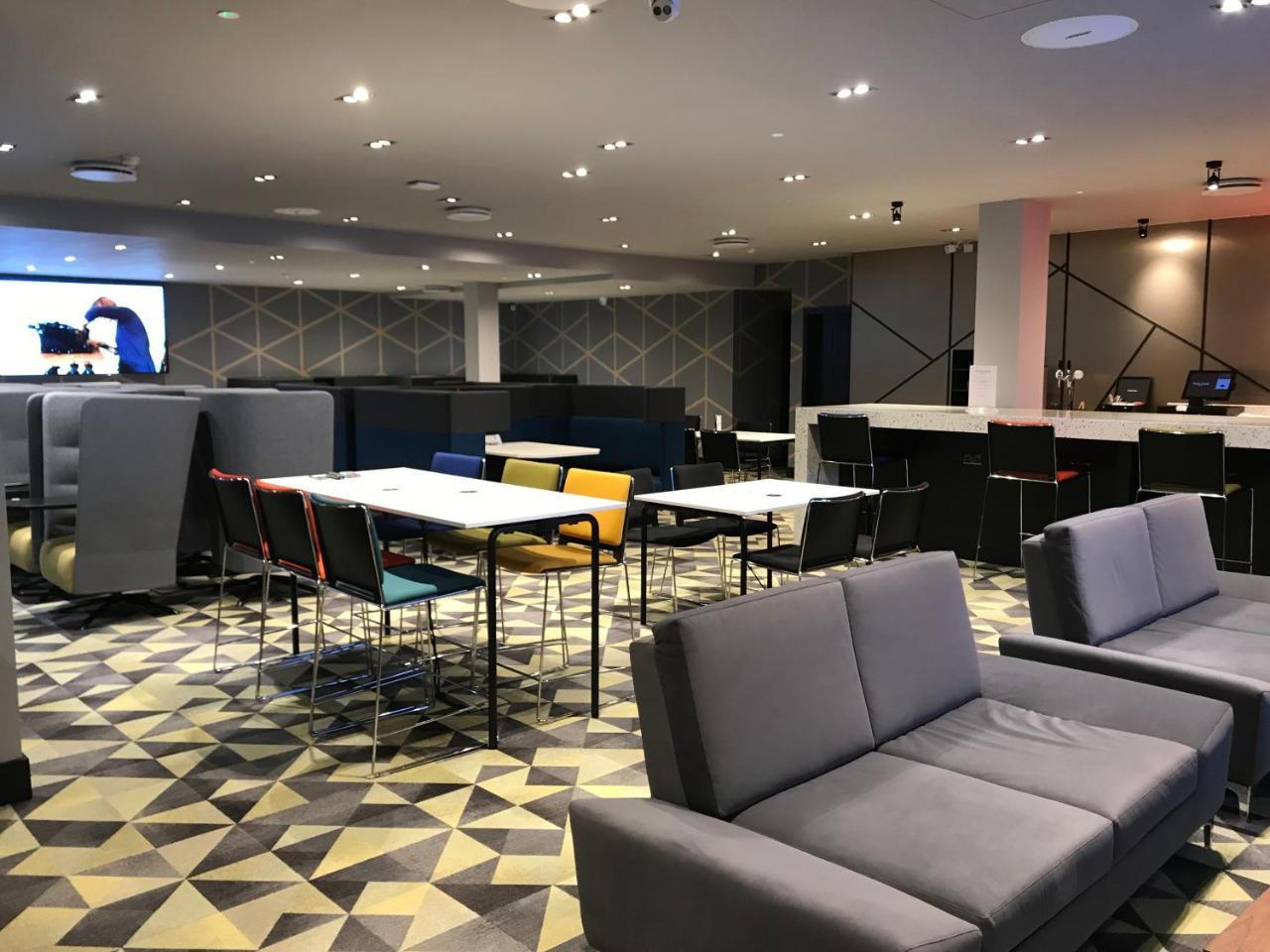 Village Hotel Birmingham Уолсолл Экстерьер фото